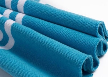 Vải dệt kim là gì? Phân loại và ứng dụng của vải dệt kim trong may mặc